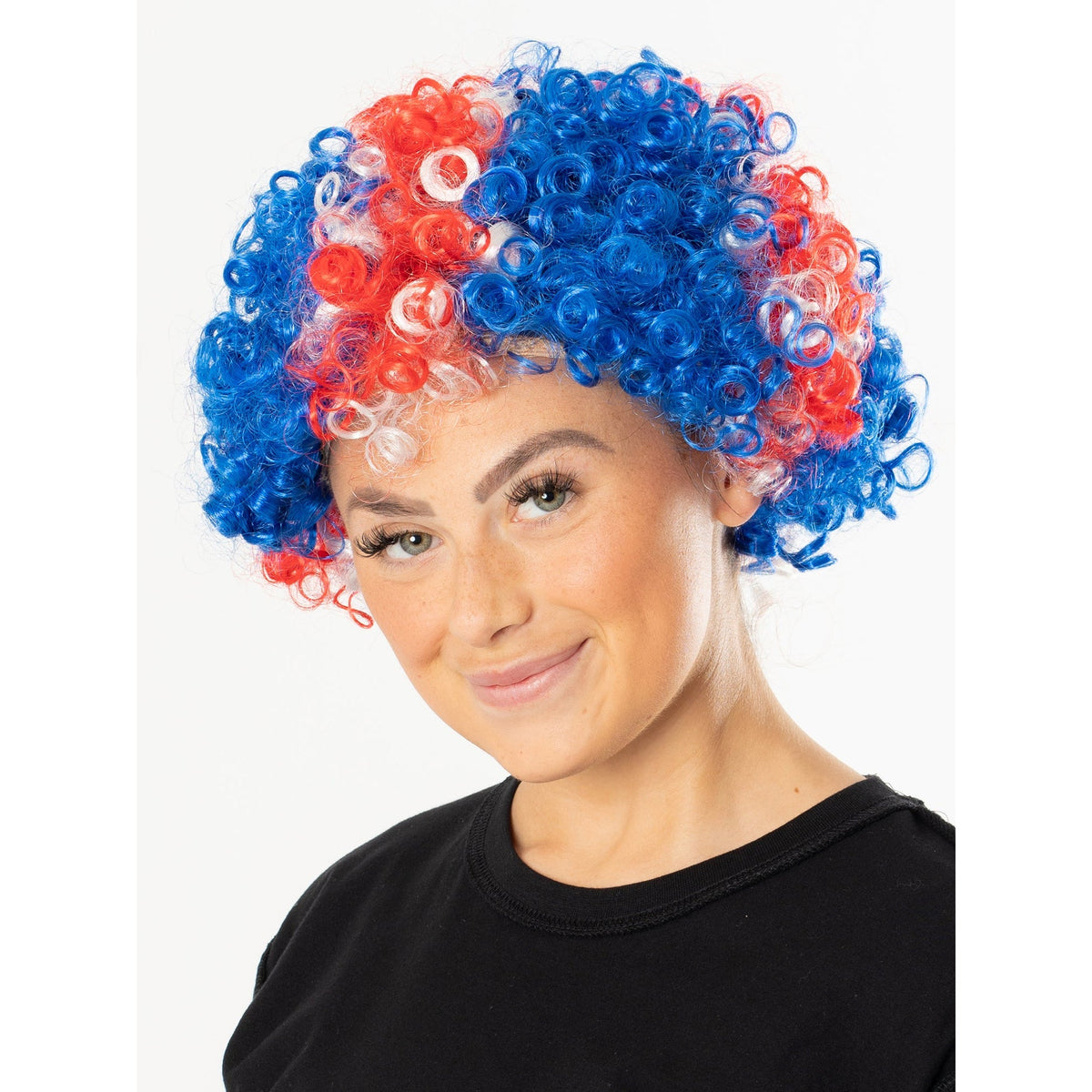 Union Jack Short Curly Wig – detail view
